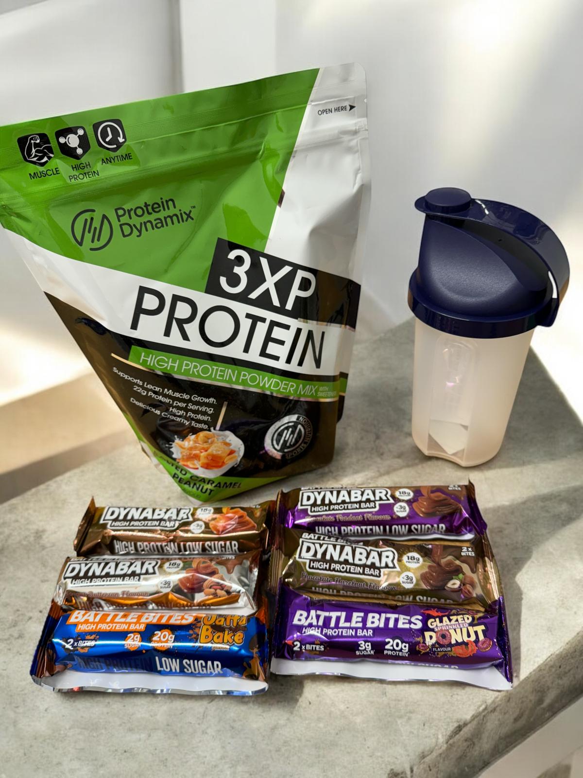 Dynamix salted caramel peanut protein, 6 protein bars selected from a variety of delicious flavours and a FREE 500ml shaker 